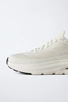 SNEAKERS WITH SOLE DETAIL