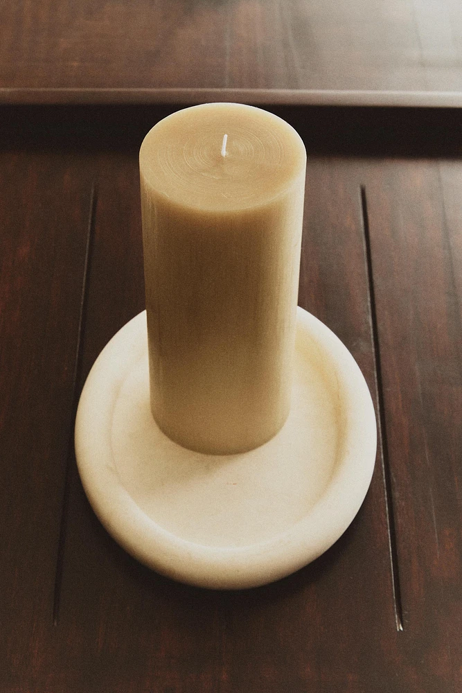 LONG CYLINDRICAL DECORATIVE CANDLE
