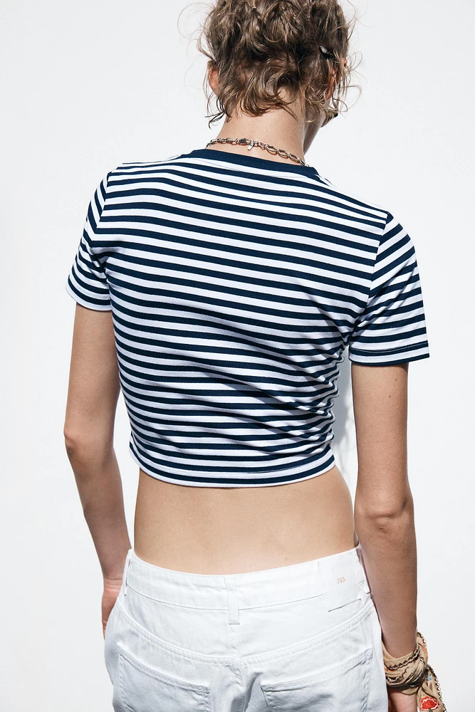 CROPPED STRETCH T-SHIRT