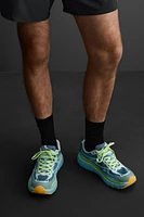 CHUNKY SNEAKERS