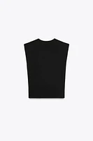 KNIT TOP WITH GOLDEN APPLIQUÉ