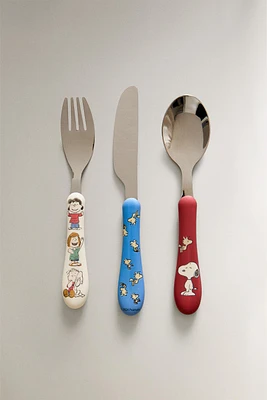 CHILDREN'S FLATWARE SET WITH PASTEL COLORED HANDLE (SET OF 3