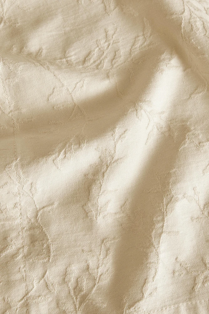 JACQUARD LEAF TABLECLOTH