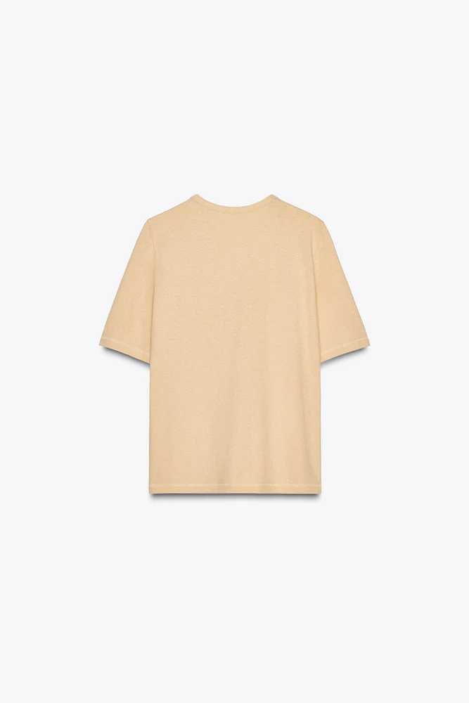 V-NECK T-SHIRT