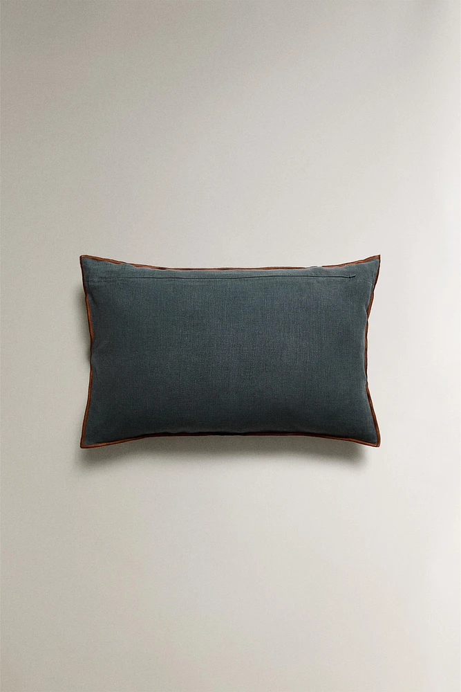 THROW PILLOW COVER WITH OVERLOCK