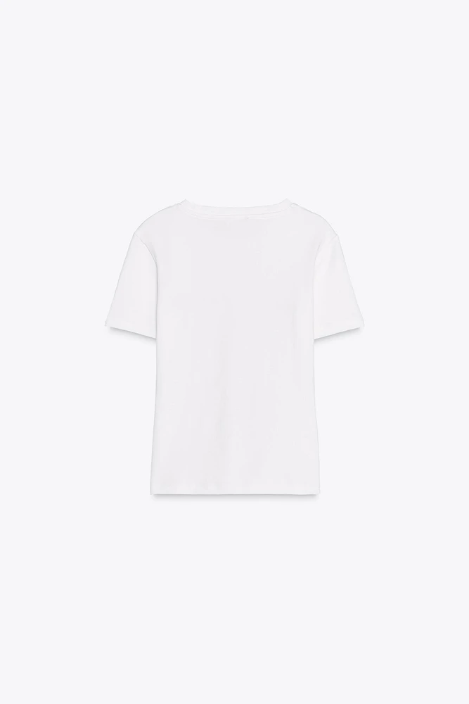 SHORT SLEEVE T-SHIRT WITH HARDWARE
