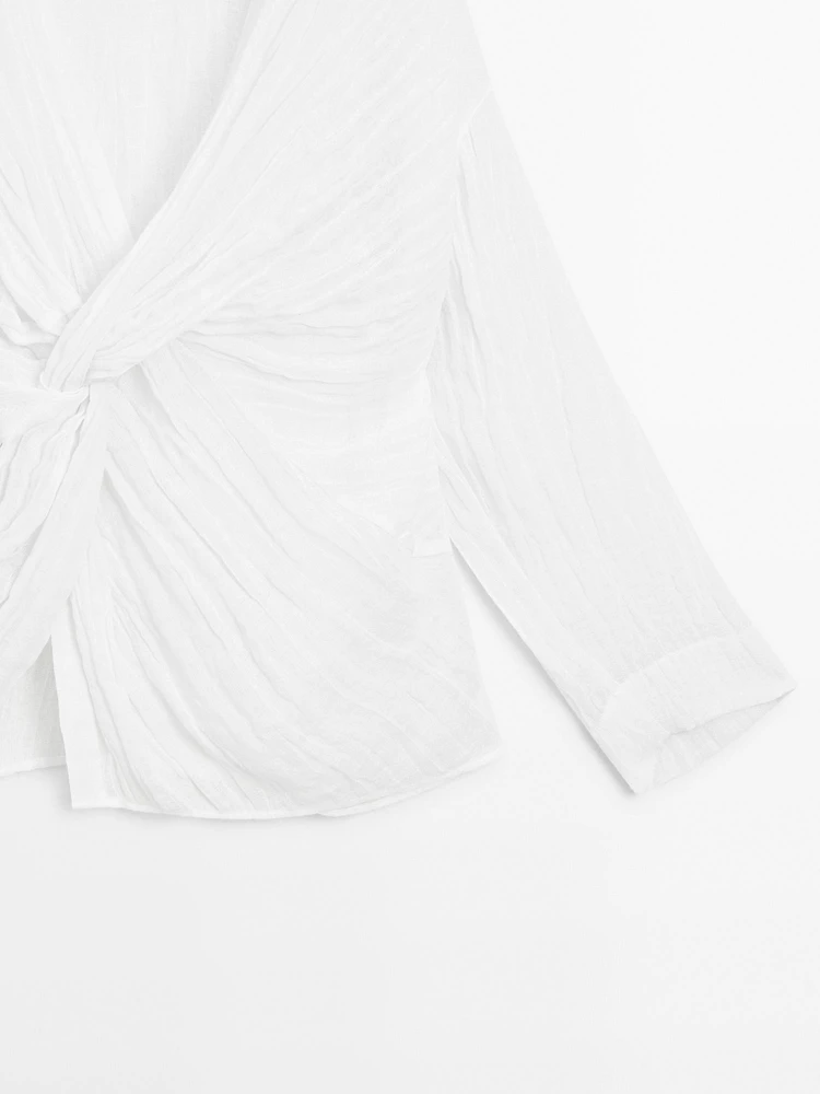 Textured shirt with knot detail