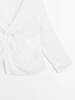 Textured shirt with knot detail