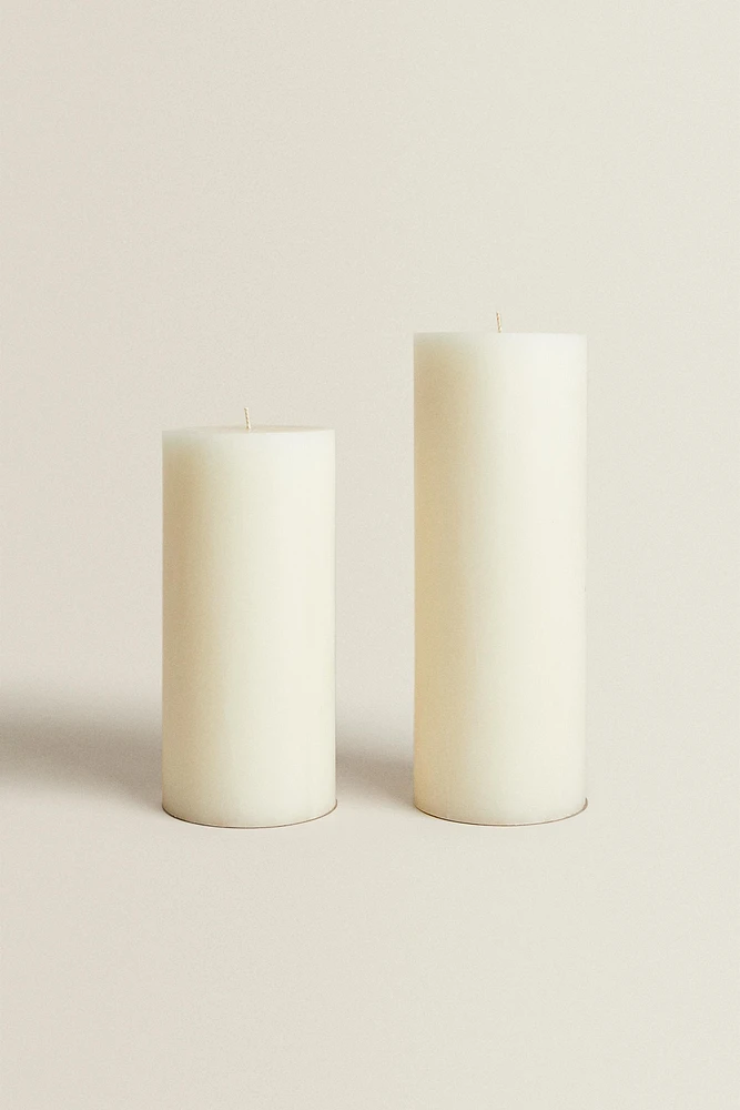 LONG CYLINDRICAL DECORATIVE CANDLE