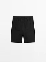 Lightweight 100% linen Bermuda shorts