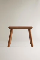 BEVELED ACACIA STOOL