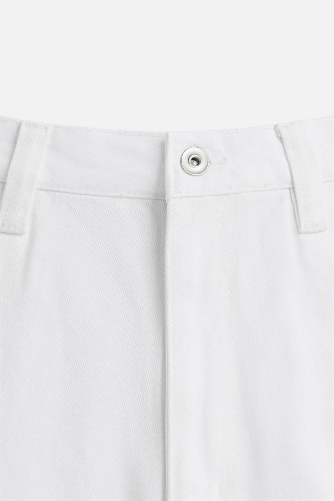 OVERSIZED FIT DENIM BERMUDA SHORTS