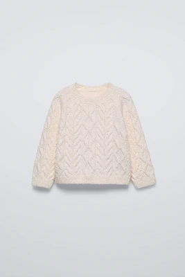 CABLE KNIT SWEATER