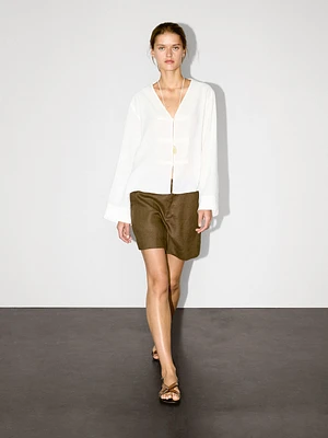 Flowing linen blend kimono-style blouse