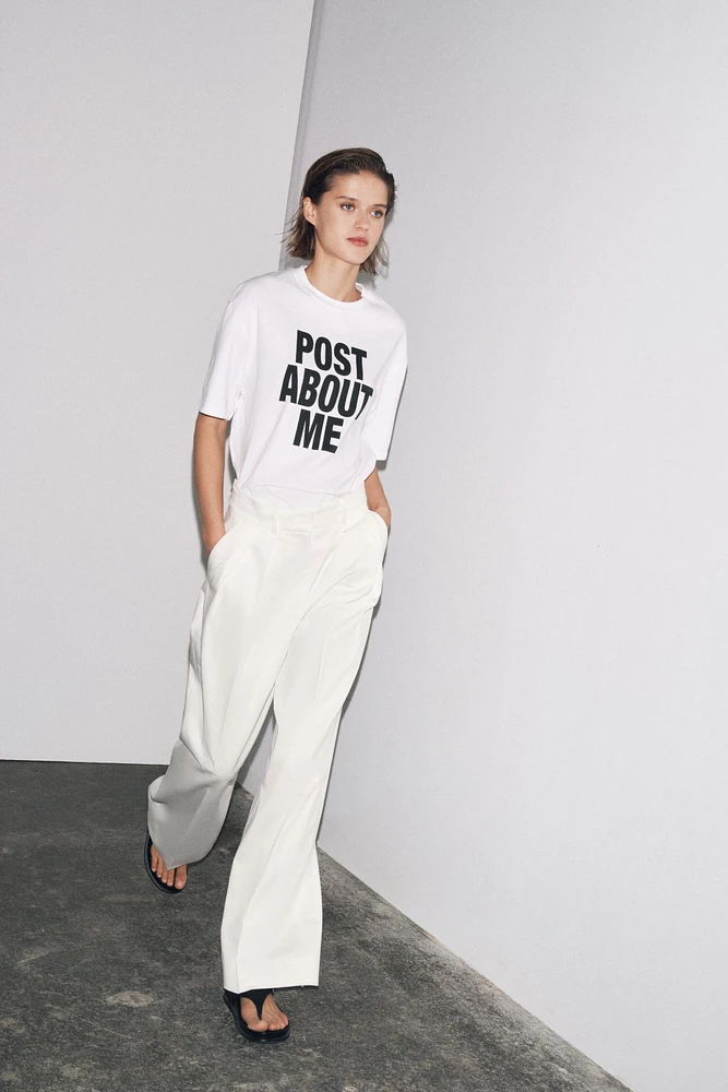 OVERSIZED TEXT T-SHIRT