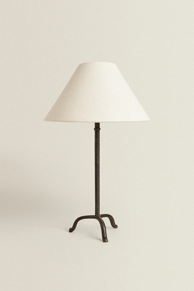 LAMPE DE TABLE BASE TRÉPIED