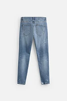 RIPPED SKINNY FIT JEANS