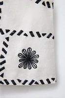 EMBROIDERED LINEN TOP