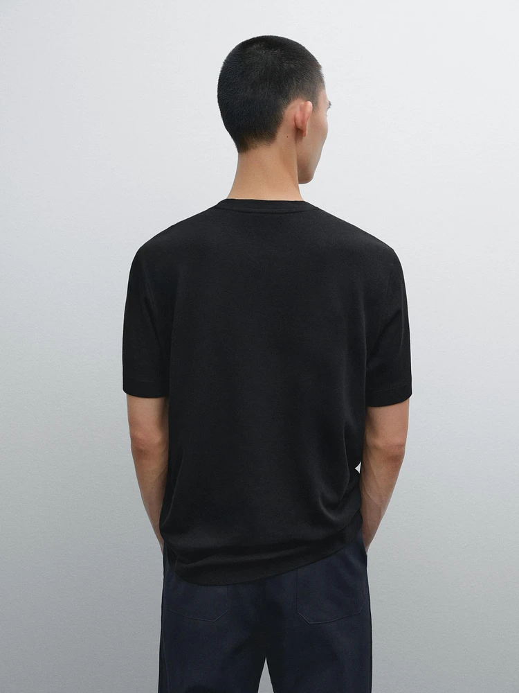 Short-sleeved T-shirt with linen