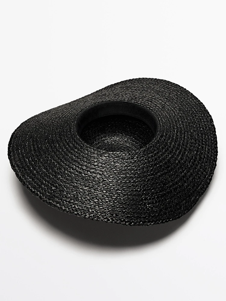 Raffia floppy hat