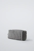 TEXTURED POUCH