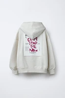 TEXT PRINT HOODED SWEATSHIRT