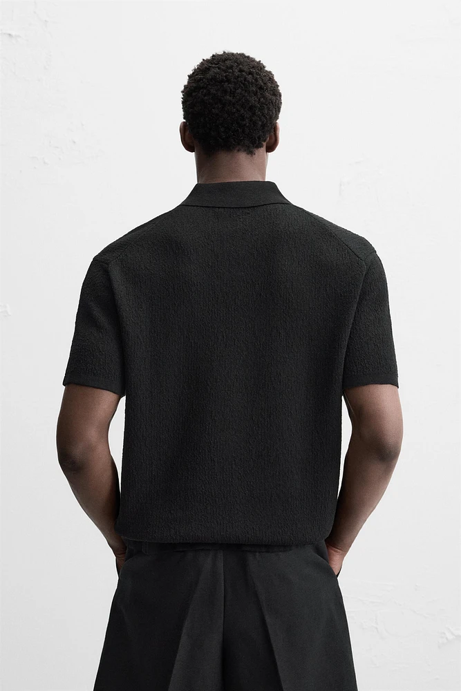 REGULAR FIT TEXTURED POLO SHIRT
