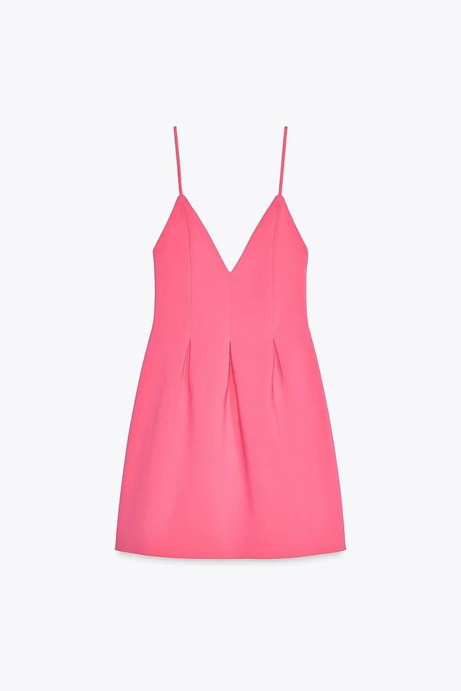VOLUMINOUS SHORT DRESS