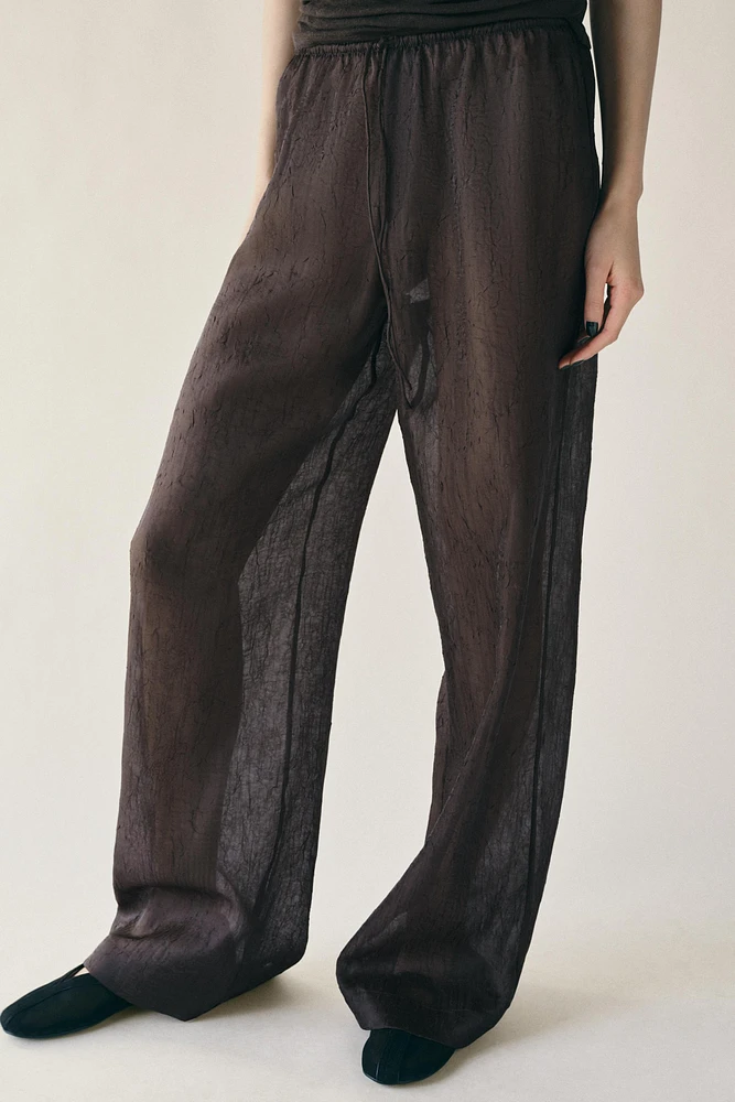 PANTALON SEMI-TRANSPARENT FROISSÉ