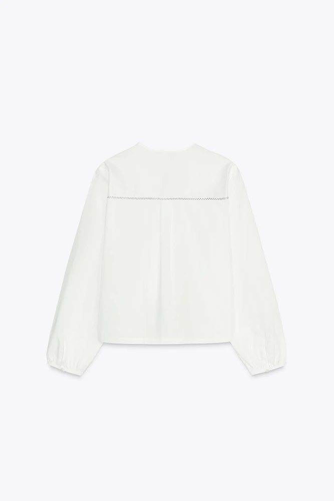 BLOUSE EN POPELINE À LACETS