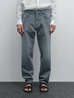 Tapered fit jeans