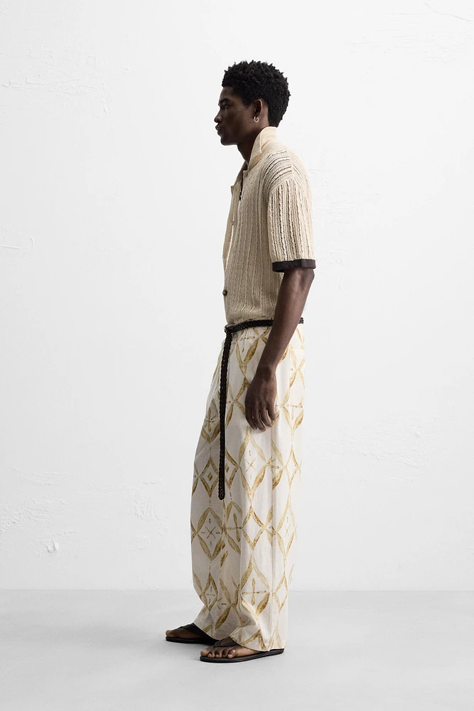 PANTALON RELAXED FIT À IMPRIMÉ GÉOMÉTRIQUE
