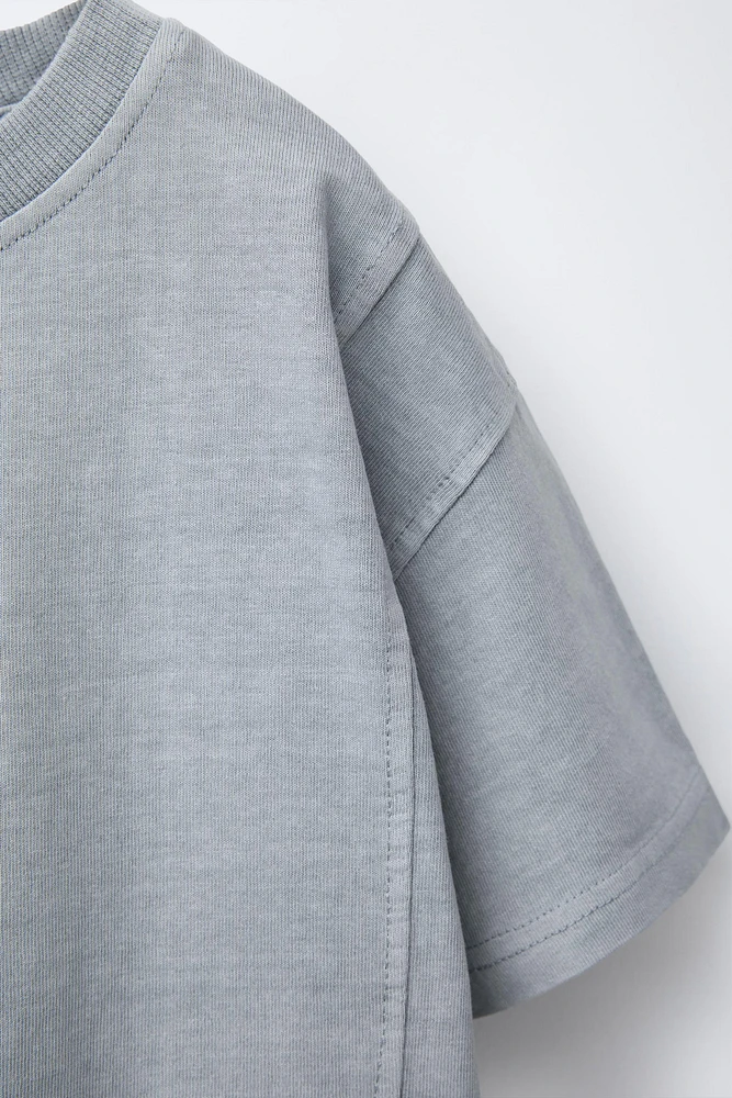 GARMENT DYE EMBROIDERED LOGO T-SHIRT
