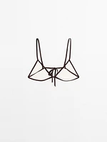 Contrast triangle bikini top