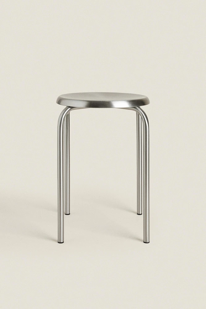 STEEL STOOL