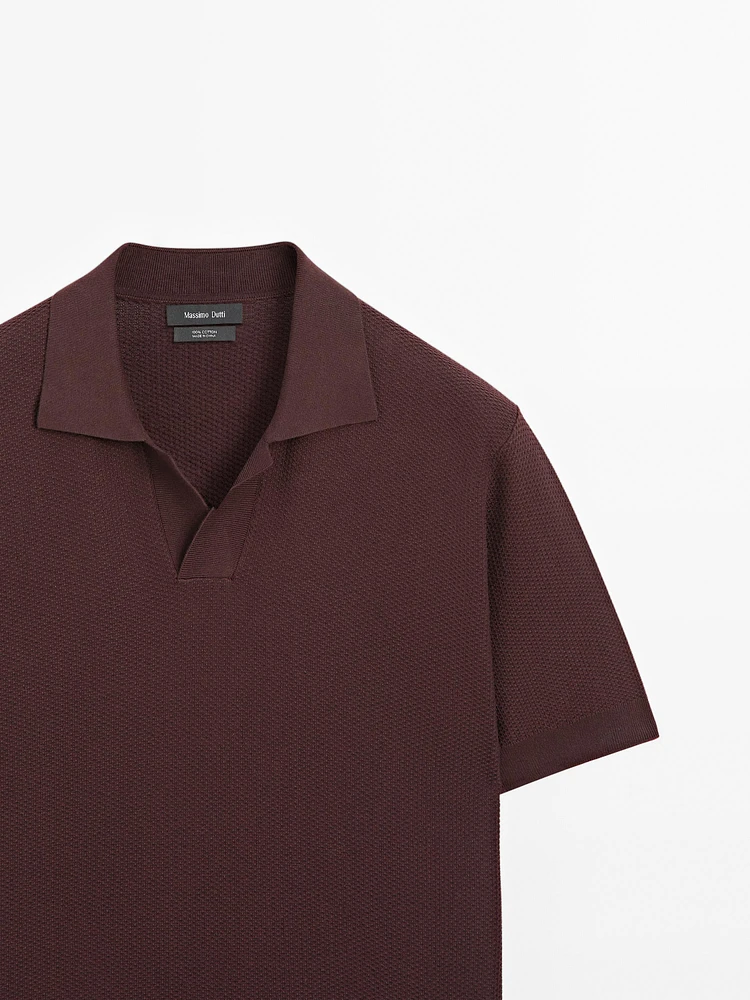 Textured knit short sleeve polo shirt