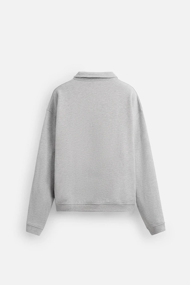 QUARTER-ZIP SWEATSHIRT