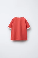 RAISED TEXT PRINT T-SHIRT