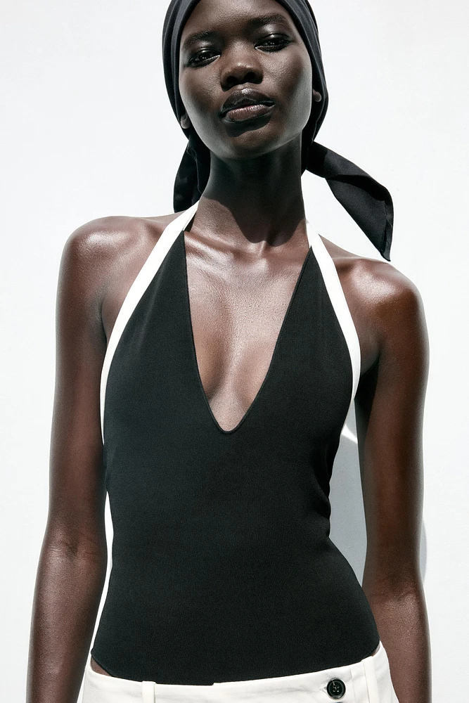 CONTRAST STRETCH BODYSUIT