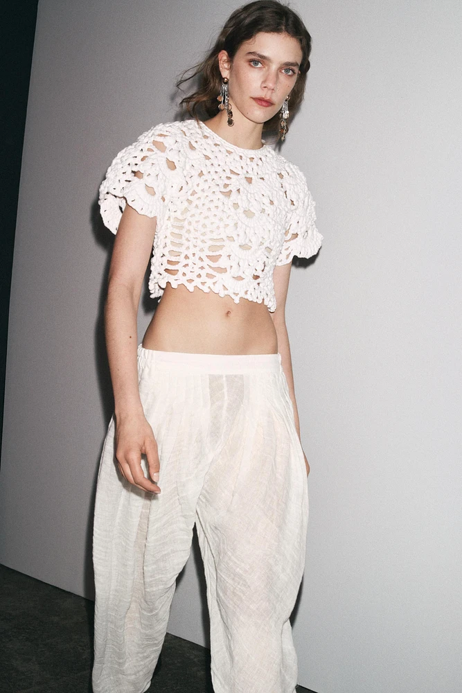 CROCHET KNIT CROP TOP