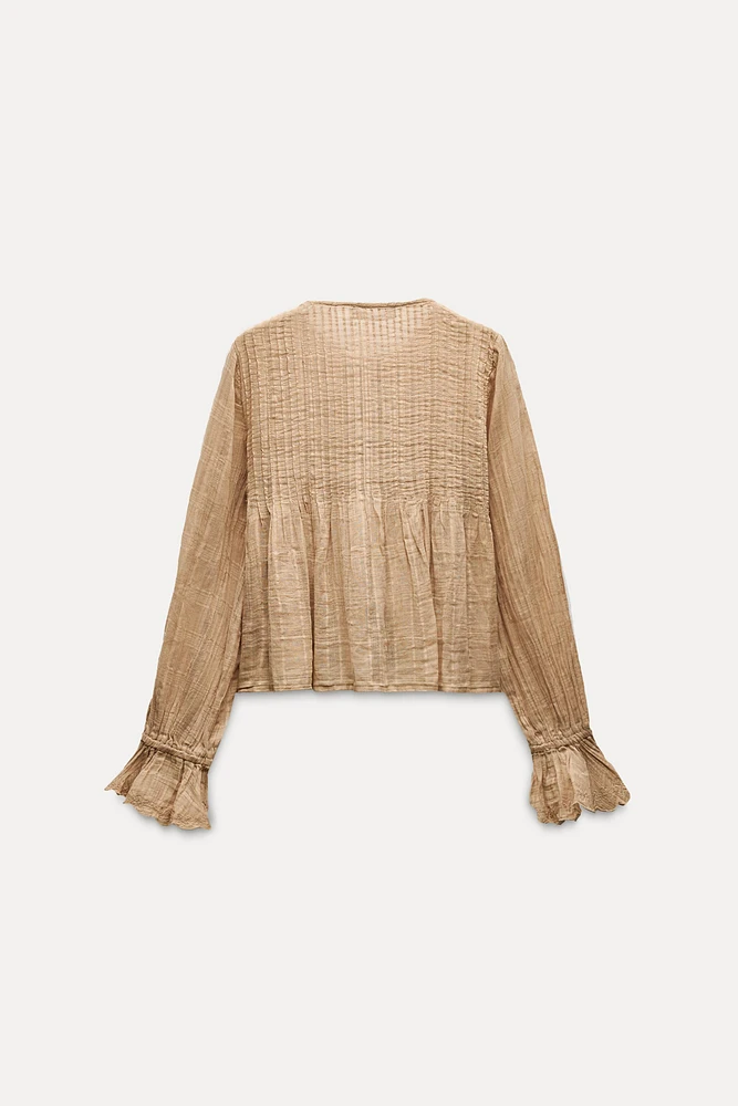 TEXTURED WEAVE RUFFLED SHIRT