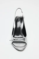 METALLIC EFFECT HEELED SANDALS