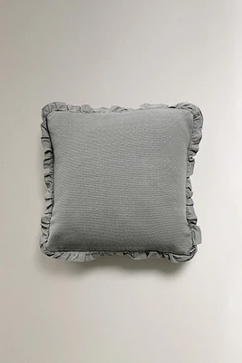 CHILDREN’S THROW PILLOW COVER WITH RUFFLES