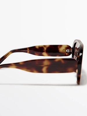 Lunettes de soleil ovales