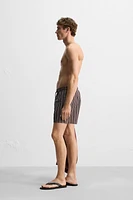 MAILLOT DE BAIN MI-LONG À RAYURES