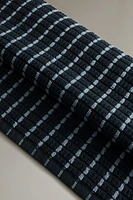 TEXTURED BATH TOWEL
