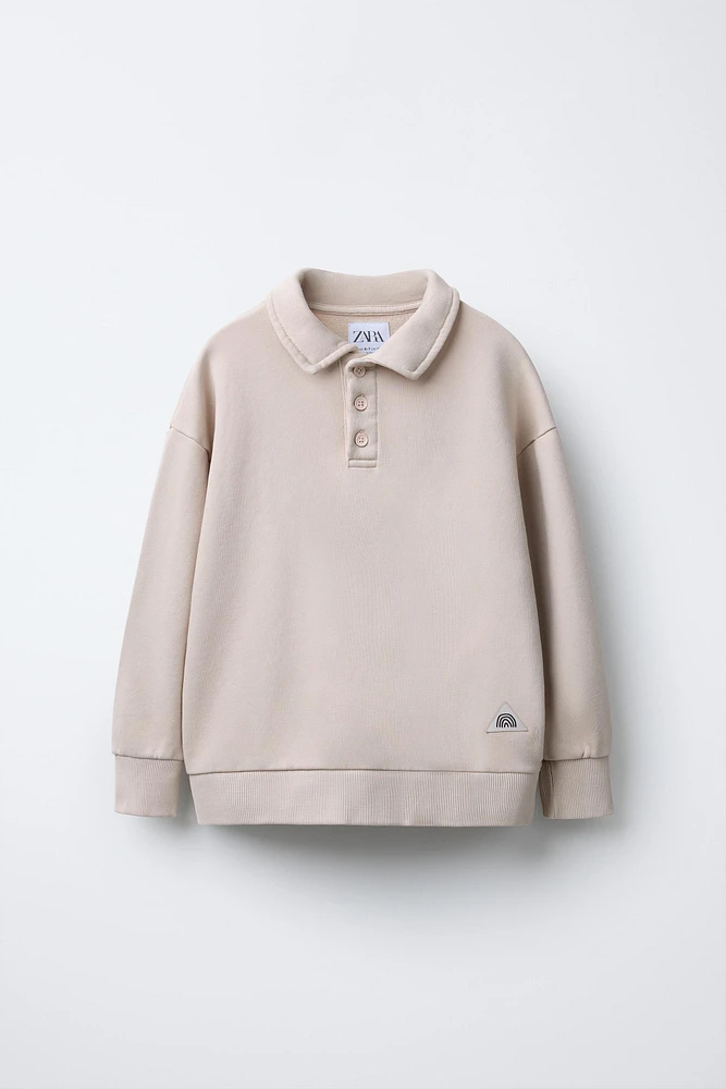 LABEL POLO SWEATSHIRT