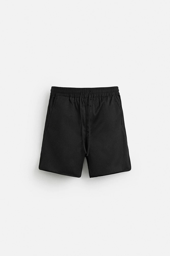 COTTON - LYOCELL BERMUDA SHORTS