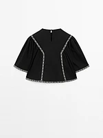 Blouse fluide avec broderies