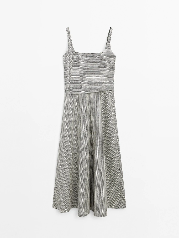 Robe midi ample à rayures